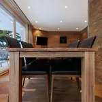 Cornelia 1 Ski-in-out Stunning Views & Sleeps 8 *