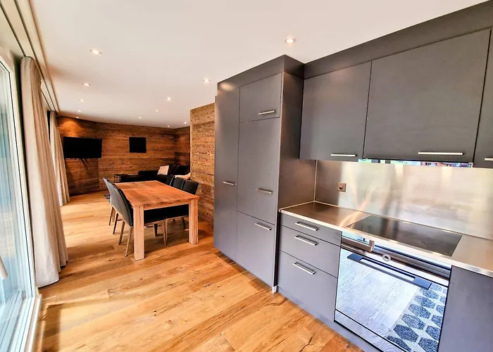 Cornelia 1 Ski-in-out Stunning Views & Sleeps 8 Сasa de vacaciones *