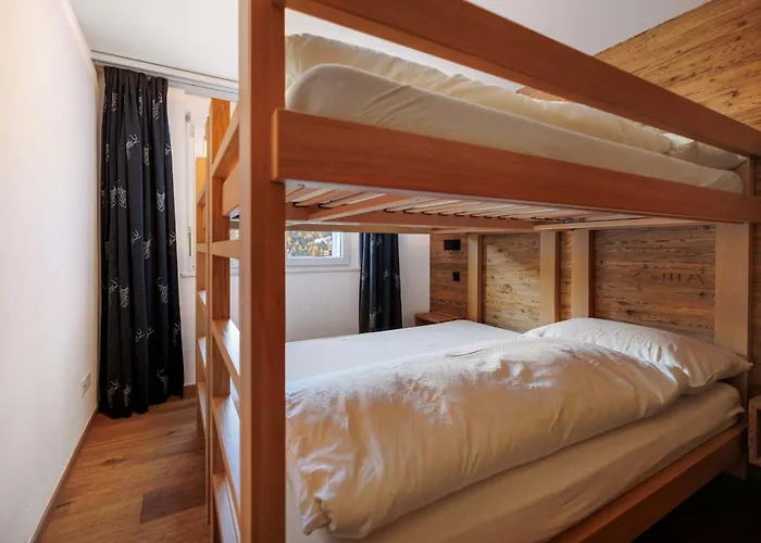 Cornelia 1 Ski-in-out Stunning Views & Sleeps 8 Сasa de vacaciones