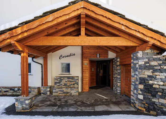 Сasa de vacaciones Cornelia 1 Ski-in-out Stunning Views & Sleeps 8 Saas-Fee